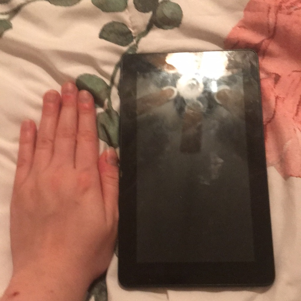 Amazon Fire Tablet - Picture 2 of 2
